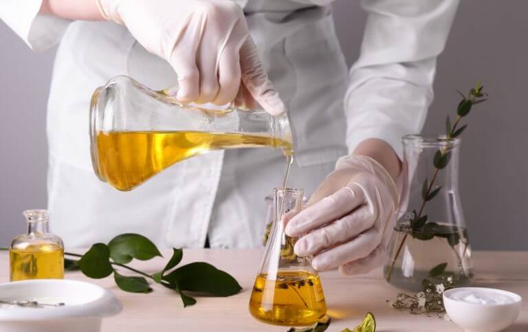 Ecole des huiles essentielles formation aromathérapie